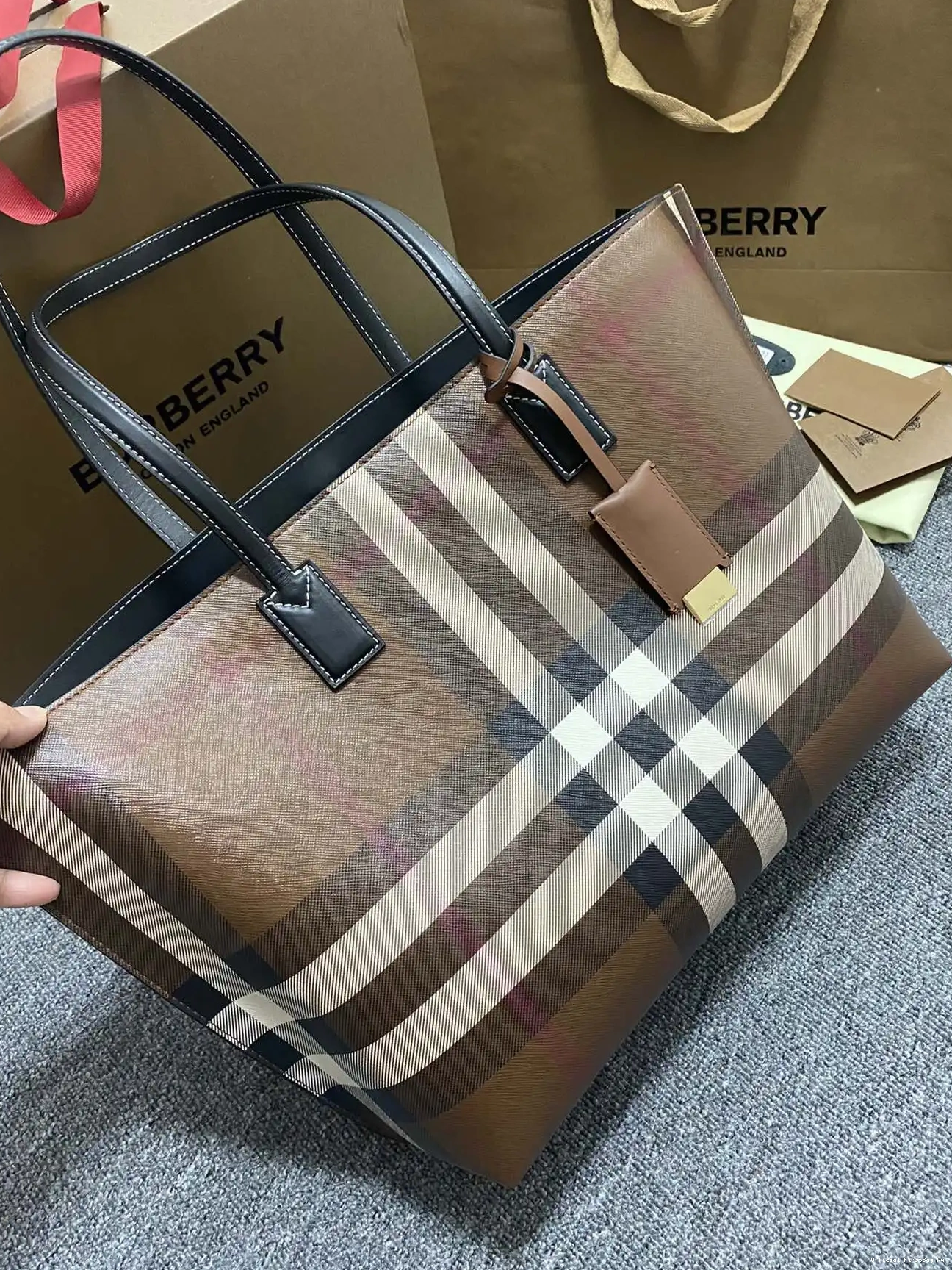 BURBERRY Check Medium bag-34*14*28CM Tote 0620